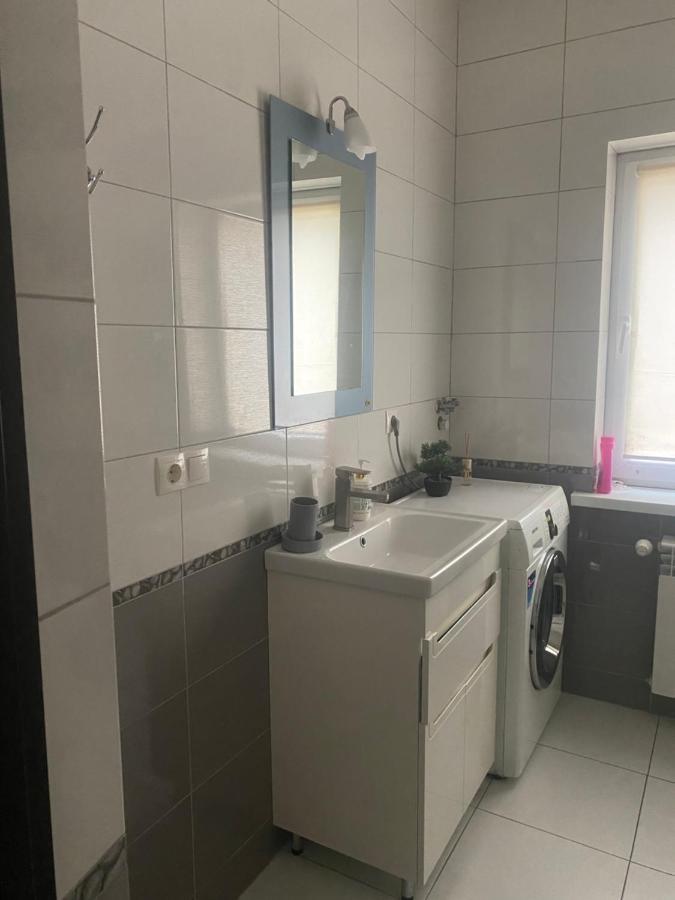 Guest House Olzhycha 45 Б 基輔 外观 照片